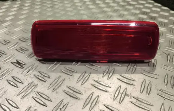 Renault Trafic III (X82) Third/center stoplight 265904849R E49187