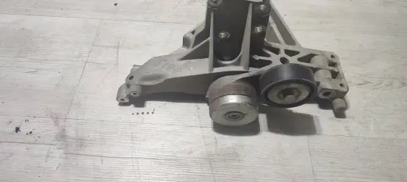 Fiat Tipo Generator/alternator belt tensioner