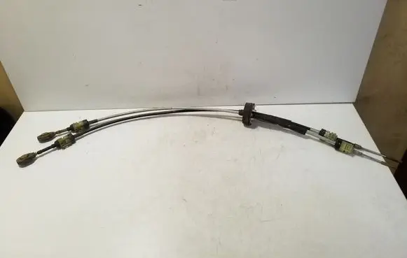 Opel Zafira A Gear shift cable linkage 90578381