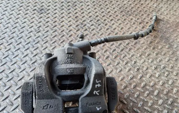 Land Rover Range Rover Evoque L538 Front brake caliper