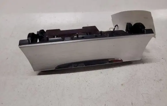 Volkswagen PASSAT B6 Car ashtray 318220100 3C0863284 3C0857961
