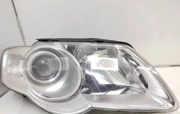 Volkswagen PASSAT B6 Headlight/headlamp 3C09410006AA 8931280