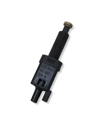 Audi A6 S6 C5 4B Brake pedal sensor switch 811907343B