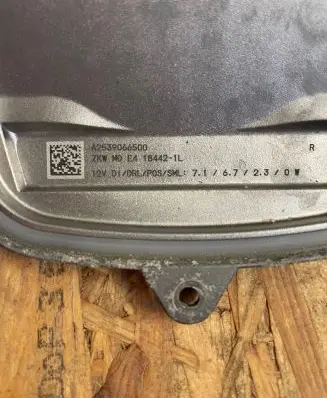 Mercedes-Benz GLC X253 C253 LED ballast control module a2539066500 00599069 07834971