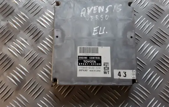 Toyota Avensis Verso Engine control unit/module 8966144300 1758005122