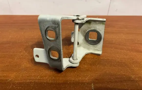 Land Rover Discovery Sport Tailgate/trunk/boot hinge FK7242901AE