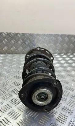 Front shock absorber with coil spring