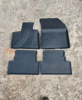 Opel Grandland X Car floor mat set 1680227180 1680227380 1680227280