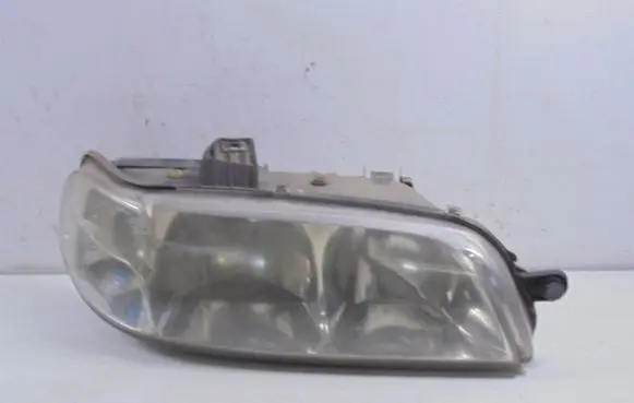 Fiat Palio Headlight/headlamp 661-1137R