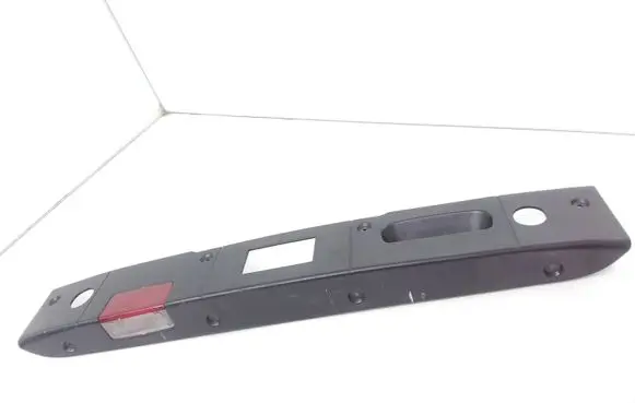 Mercedes-Benz CLS C219 Tailgate/boot lid lock trim A2197500193 1698202201