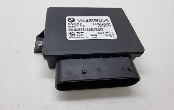 BMW 5 F10 F11 Hand brake control module 231220 23122010 0120371570