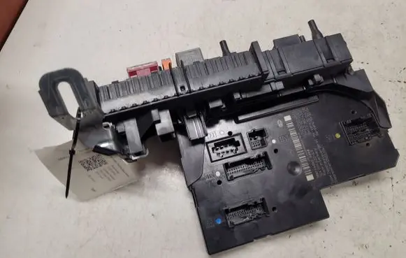 Mercedes-Benz E W212 Comfort/convenience module 2129004901 5DK00962049 21290115001