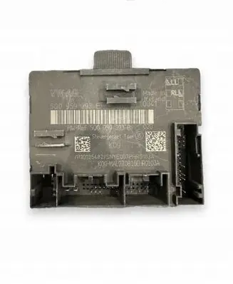 Audi A3 S3 8V Door control unit/module 5Q0959393B