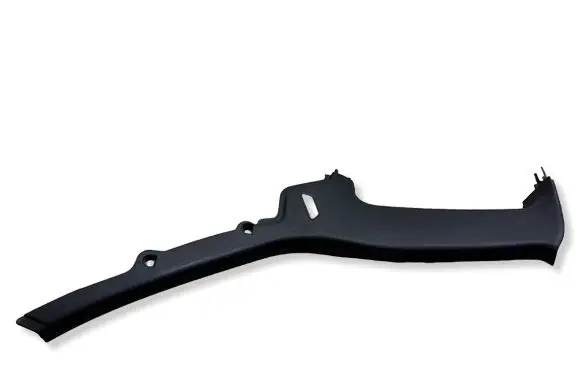 Volvo XC70 (D)pillar trim (top) 1882
