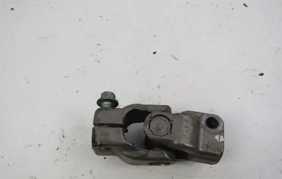 Chevrolet Meriva Steering column universal joint 