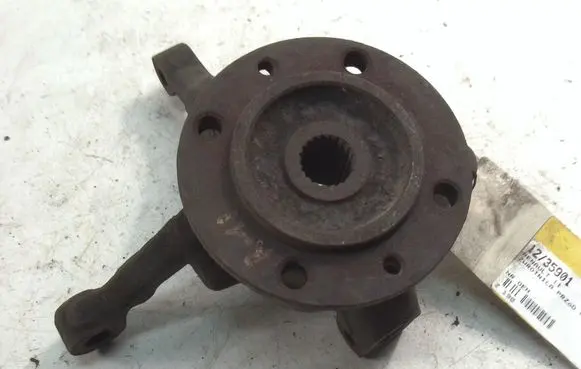 Alfa Romeo 6 119 Front wheel hub spindle knuckle 