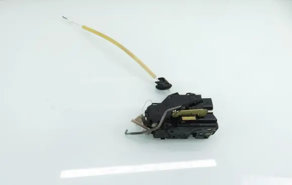 Audi A2 Front door lock 