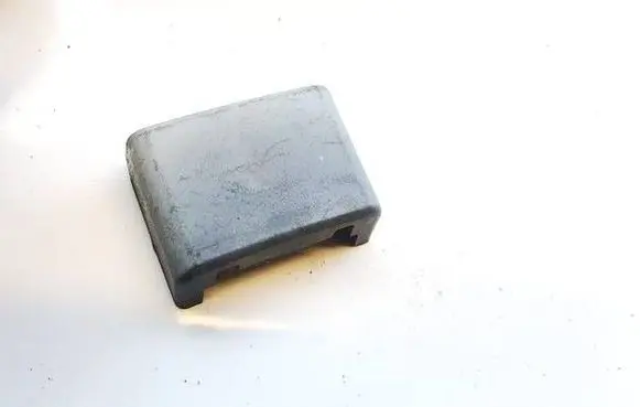 Volkswagen PASSAT B6 Other interior part 3C9827339