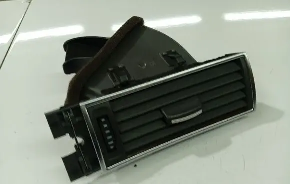 Audi A6 S6 C6 4F Dash center air vent grill 4F1820902B