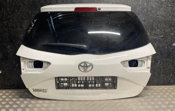 Toyota Yaris Tailgate/trunk/boot lid