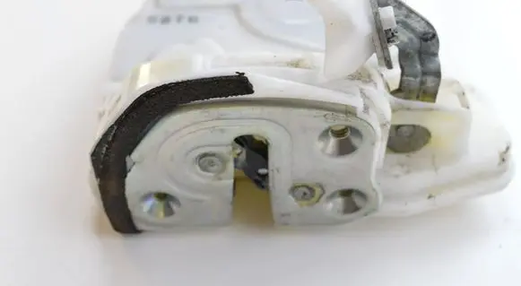 Mazda 6 Rear door lock BOO29 GS1D