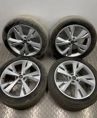 Audi Q4 e-tron R20 alloy rim 89A601025L