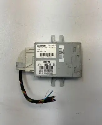 BMW 5 F10 F11 Air suspension control unit module (rear) 6860386 004002000 4461500610
