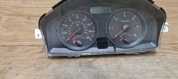 Speedometer (instrument cluster)