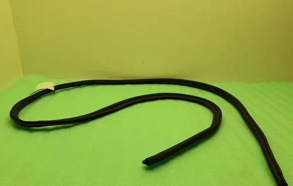 Maserati Levante Engine compartment rubber 670039887
