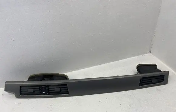 BMW 5 E60 E61 Dashboard glove box trim 7129233