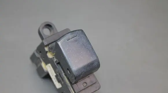 Infiniti EX Electric window control switch 25411JK00A