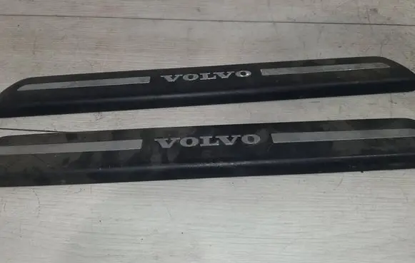 Volvo V50 Rear sill trim cover 30744287