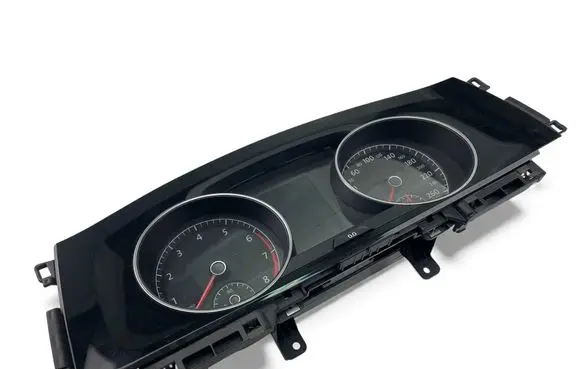 Volkswagen Golf VII Speedometer (instrument cluster) 5G0920861