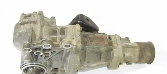 Gearbox transfer box case