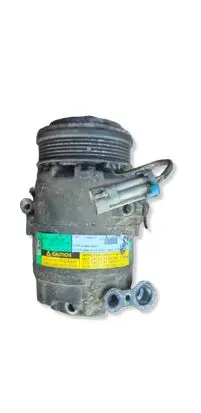 Opel Zafira A Air conditioning (A/C) compressor (pump) 24464152 01083210039