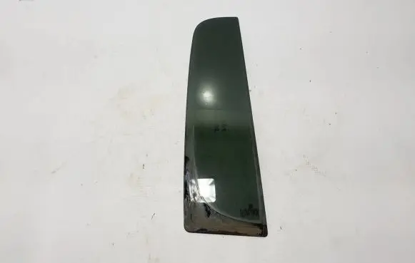 Volkswagen Amarok Rear vent window glass 2H7845214G
