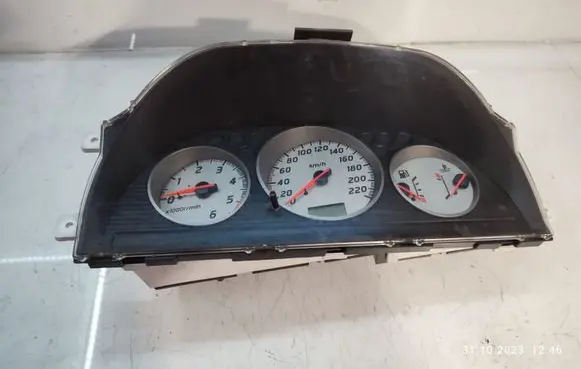 Nissan X-Trail T30 Speedometer (instrument cluster)