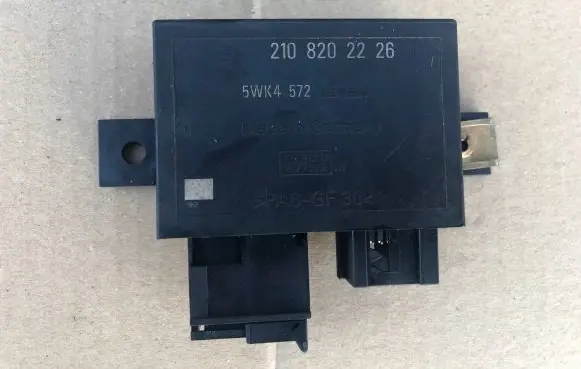 Mercedes-Benz C W202 Immobilizer control unit/module 2108202226