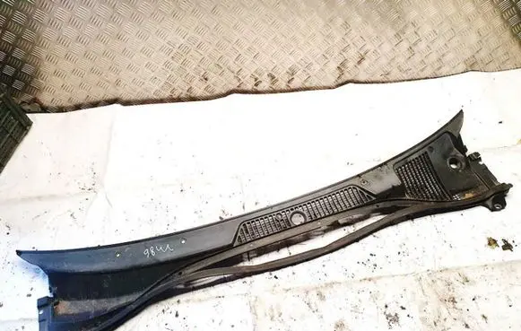 Toyota Avensis T220 Wiper trim 5578105040 55781-05040