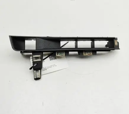 DS Automobiles 7 Crossback Other center console (tunnel) element 9821471777 9827750277