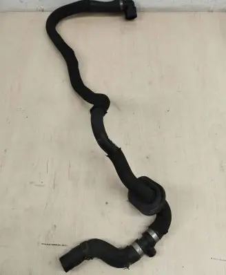 Audi A6 S6 C6 4F Engine coolant pipe/hose 4F1819699 E1G5176S1