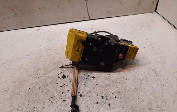 Volvo S60 Rear door lock