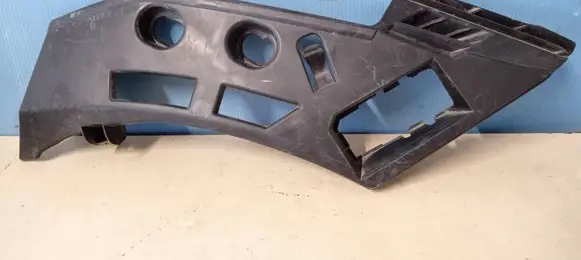 Skoda Enyaq iV Front bumper mounting bracket 5LA807178