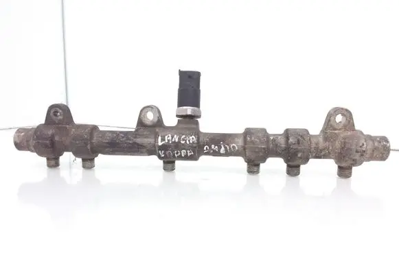 Fuel main line pipe