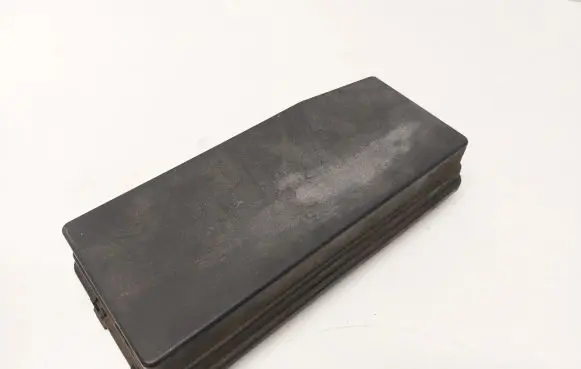 Fuse box cover