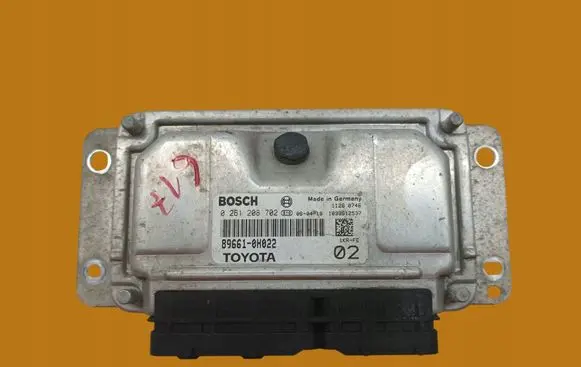 Toyota Aygo AB10 Engine control unit/module 0261208702