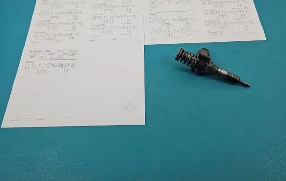 Volkswagen Golf Plus Fuel injector 0414720404 IMPRK1501780