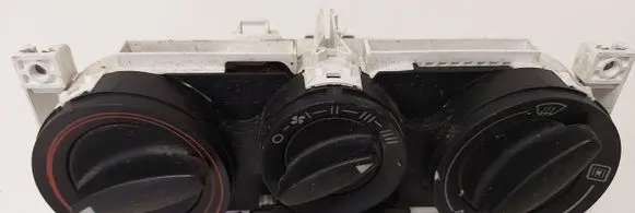 Audi A4 S4 B5 8D Climate control unit 8L0819045A