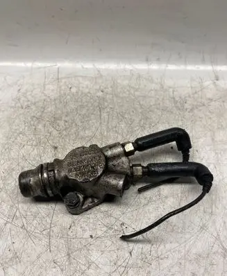 Volkswagen Golf IV Engine coolant pipe/hose 038121145