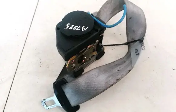 Audi A6 S6 C5 4B Front seatbelt